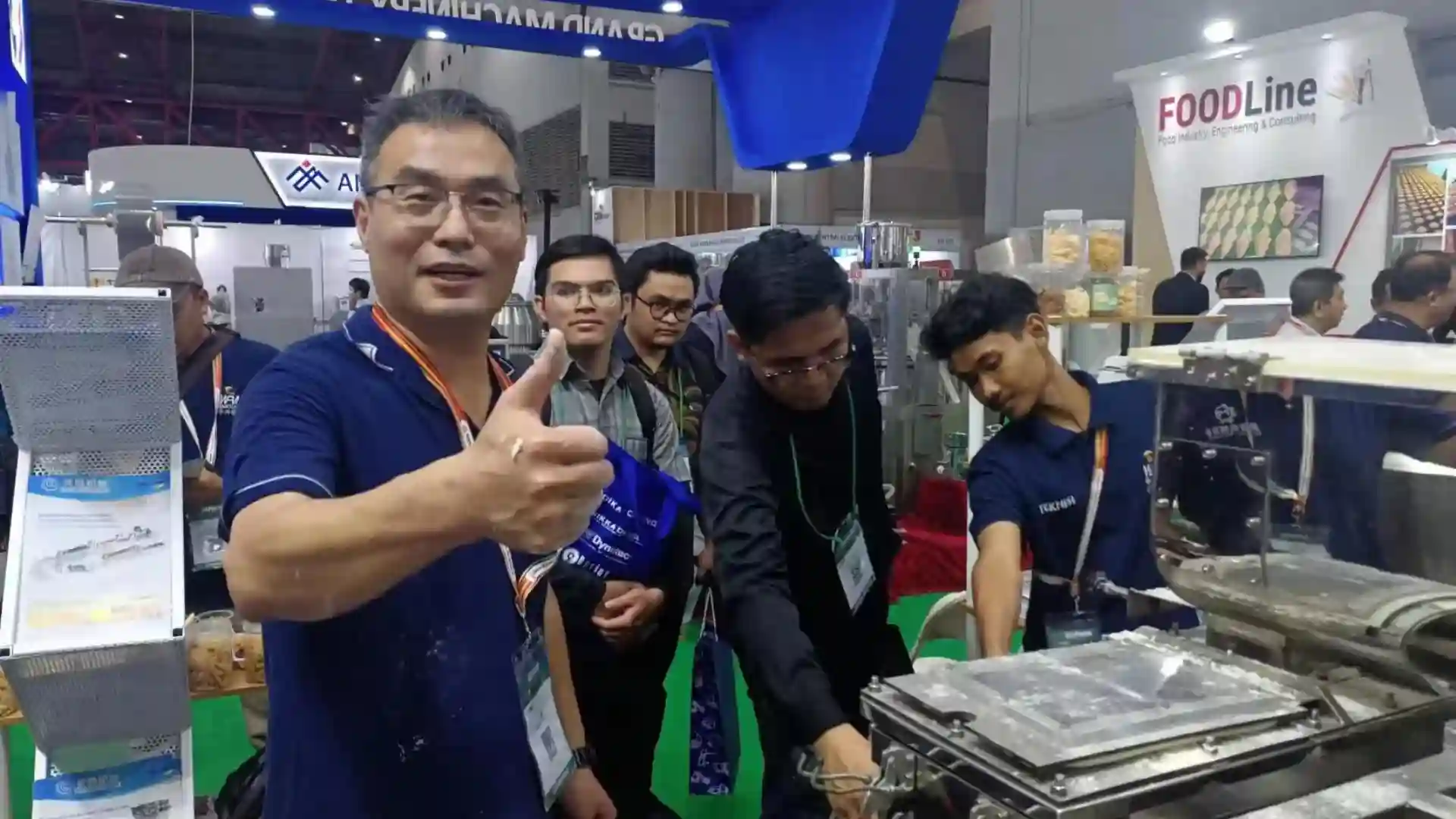 Meiteng Machinery international exhibition